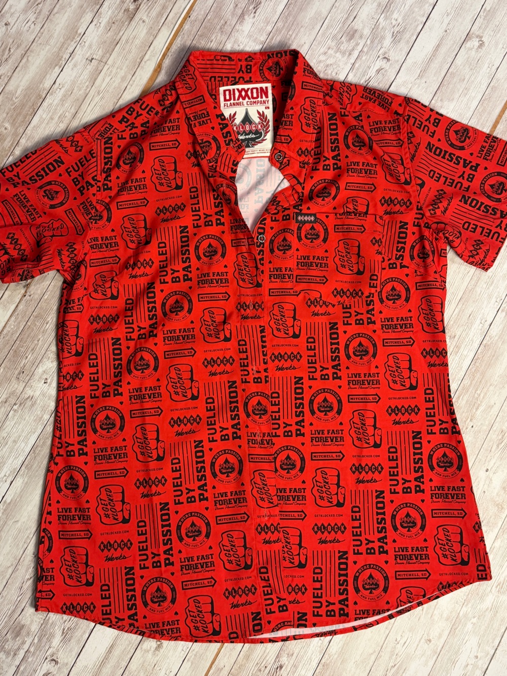 DIXXON Woman’s Klock Werks Red and Black Graphic Short Sleeve Button-Up Top